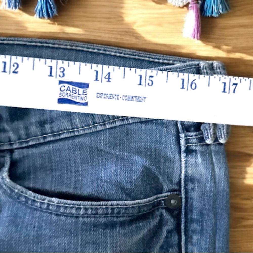 Hollister Vintage Y2K Classic Low Rise Blue Denim Flare Jeans 5/7 - Picture 5 of 11